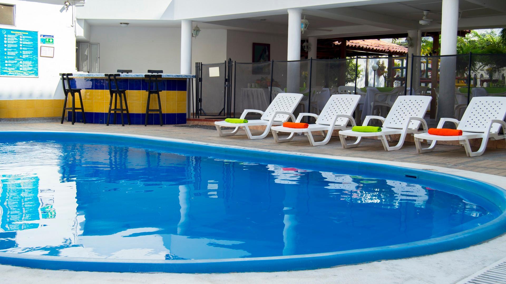 Hotel Edmar Санта Марта Екстериор снимка