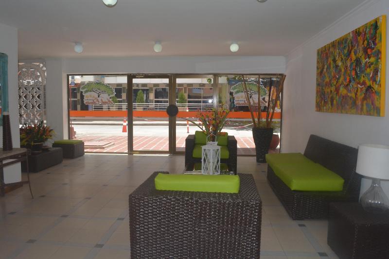 Hotel Edmar Санта Марта Екстериор снимка