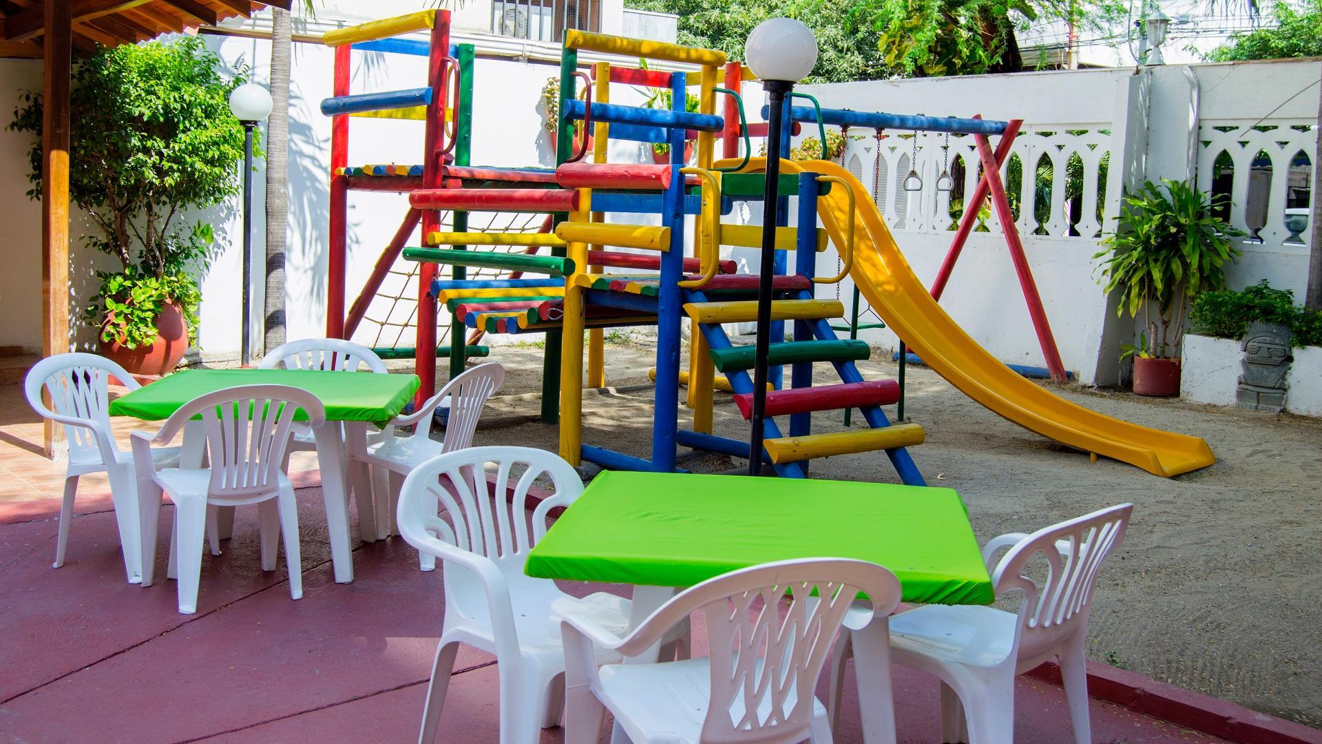 Hotel Edmar Санта Марта Екстериор снимка